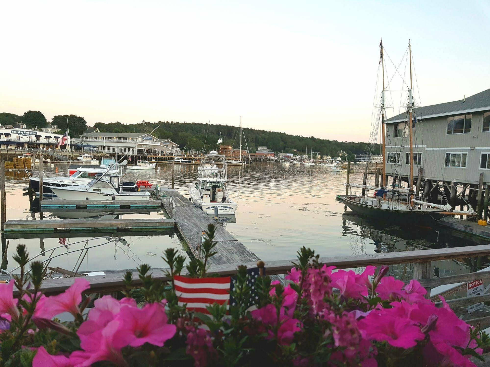 Harbor House Inn Boothbay Harbor Exteriör bild